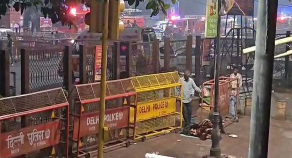 2008 में महरौली, 2010 में जामा मस्जिद और अब लाल किला... जानें कब-कब दहली दिल्ली