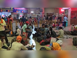 दुर्ग रेलवे स्टेशन में सुरक्षा में बड़ी लापरवाही, महीनों से बंद पड़ी बैगेज स्कैनिंग मशीन