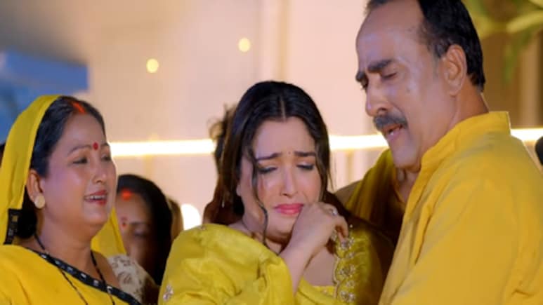 आम्रपाली दुबे और निरहुआ का वेडिंग सॉन्ग 'बिटिया पराई होली' की धूम, इमोशनल कर देगा ये सॉन्ग