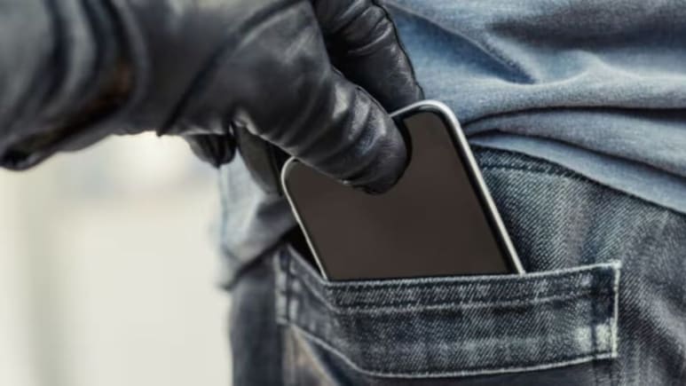 Rajasthan: चोरी हुए मोबाइल की टेंशन खत्म! इस ऐप से ब्लॉक से लेकर लोकेशन ट्रेस करने तक, घर बैठे मिलेगी हर मदद