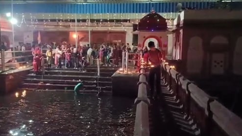 Guru Nanak Jayanti 2025: राजस्थान का वह सरोवर जहां गुरु नानक देव की महर्षि कपिल से हुई थी मुलाकात