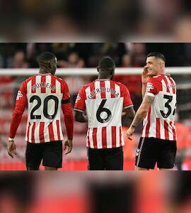 Sunderland Snap Arsenals Winning Run In Premier League Title Twist