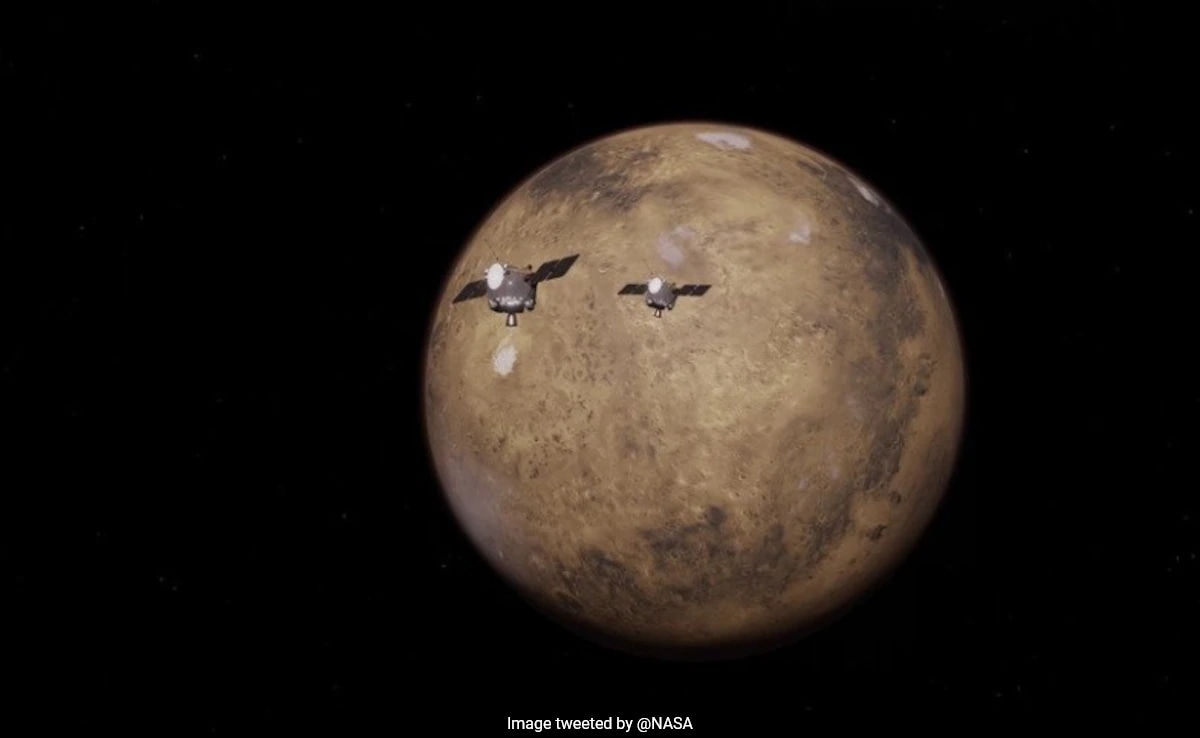 NASA's ESCAPADE Mission Launches Twin Orbiters to Mars
