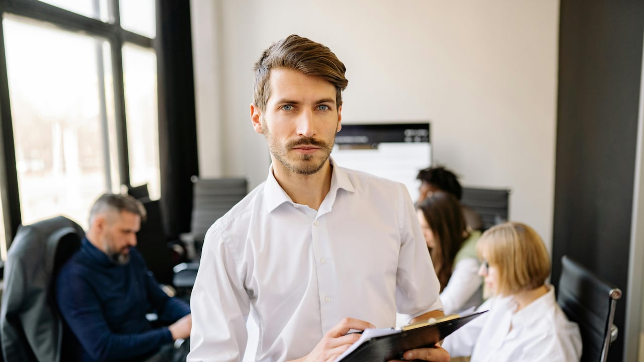 How To Style Formal Shirts So They Do Not Look Like Office Uniforms How To Style Formal Shirts So They Do Not Look Like Office Uniforms