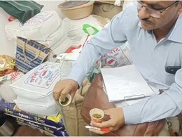 इंदौर में जिला प्रशासन की बड़ी कार्रवाई, 900 किलो सौंफ और 400 KG खसखस जब्त, गोदाम सील, जानें क्यों? 