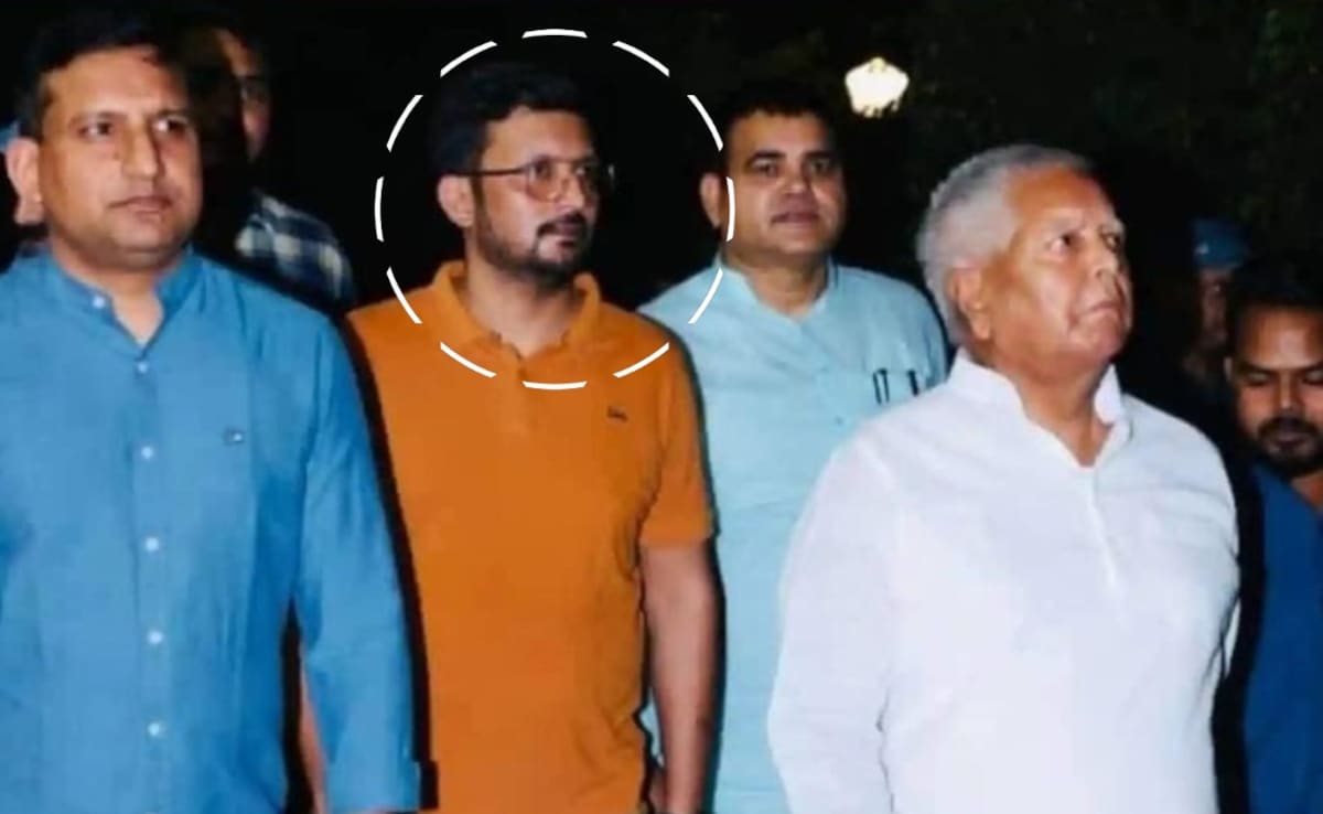 Bihar Result: ये रमीज है कौन, जिसने संजय के साथ मिलकर लालू यादव की बेटी रोहिणी को ही किया बेइज्जत