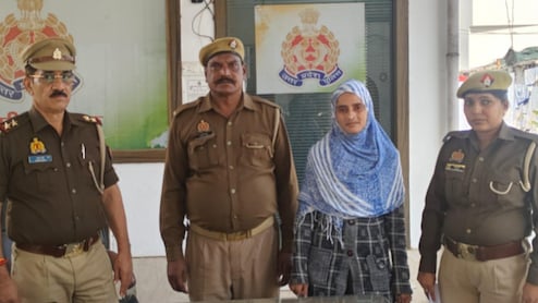 Amroha News: चॉकलेट मांगी तो सौतेली मां ने 4 साल की बेटी को पीट-पीटकर मार डाला