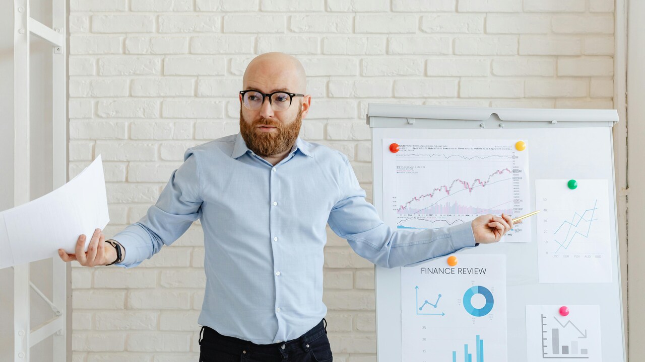 The Ultimate Guide To Buying Long-Lasting Cotton Shirts That Keep Their Fit.