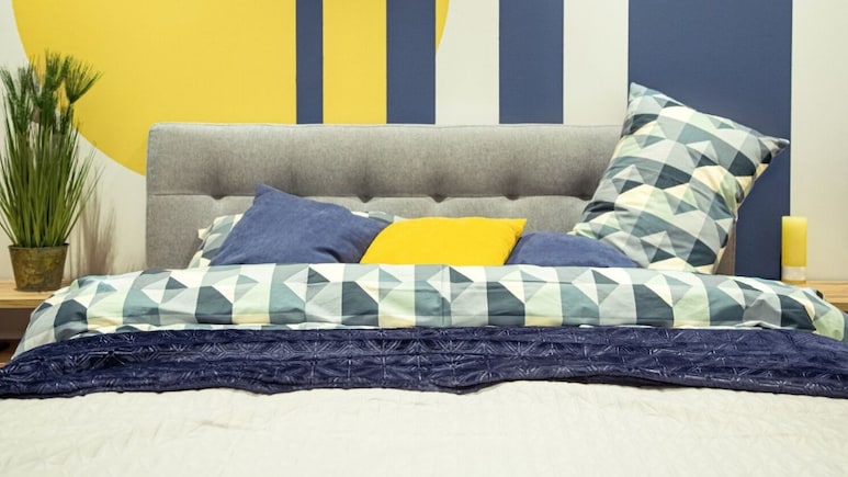 Top Bedsheets Under 1500: बोरिंग इंटीरियर को दें स्‍टाइलिश टच, इन Bedsheets के संग