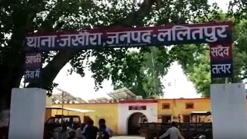 यूपी में विशेष समुदाय ने बारात पर लाठी डंडों से किया हमला, हमले का वीडियो वायरल 