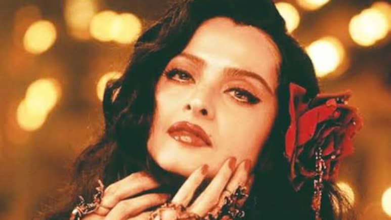 रेखा नहीं मानती जिम को फिटनेस का जरिया, बताया 71 साल की उम्र में 30 जैसी खूबसूरती का राज