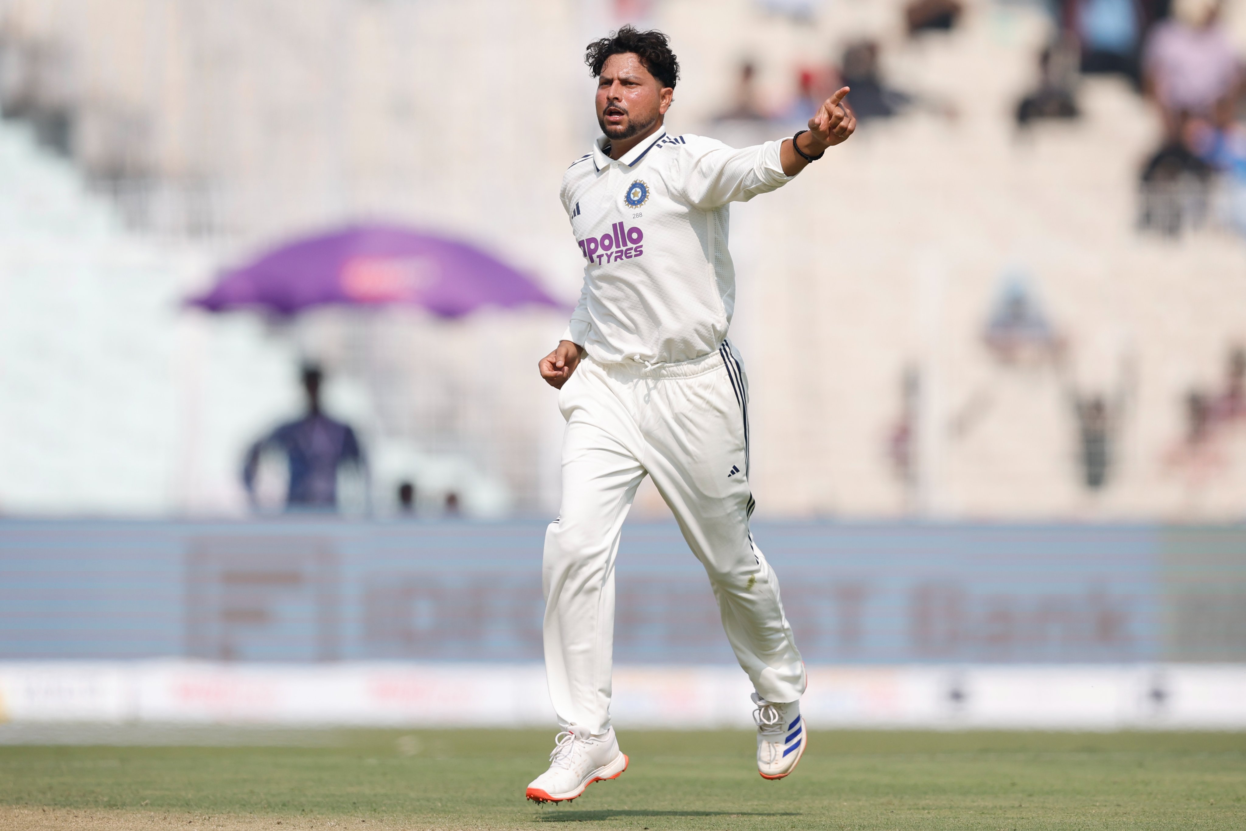 India vs South Africa LIVE Score, 1st Test Day 1: Shubman Gill's Masterplan Pays Off As Kuldeep Yadav Bamboozles SA Captain