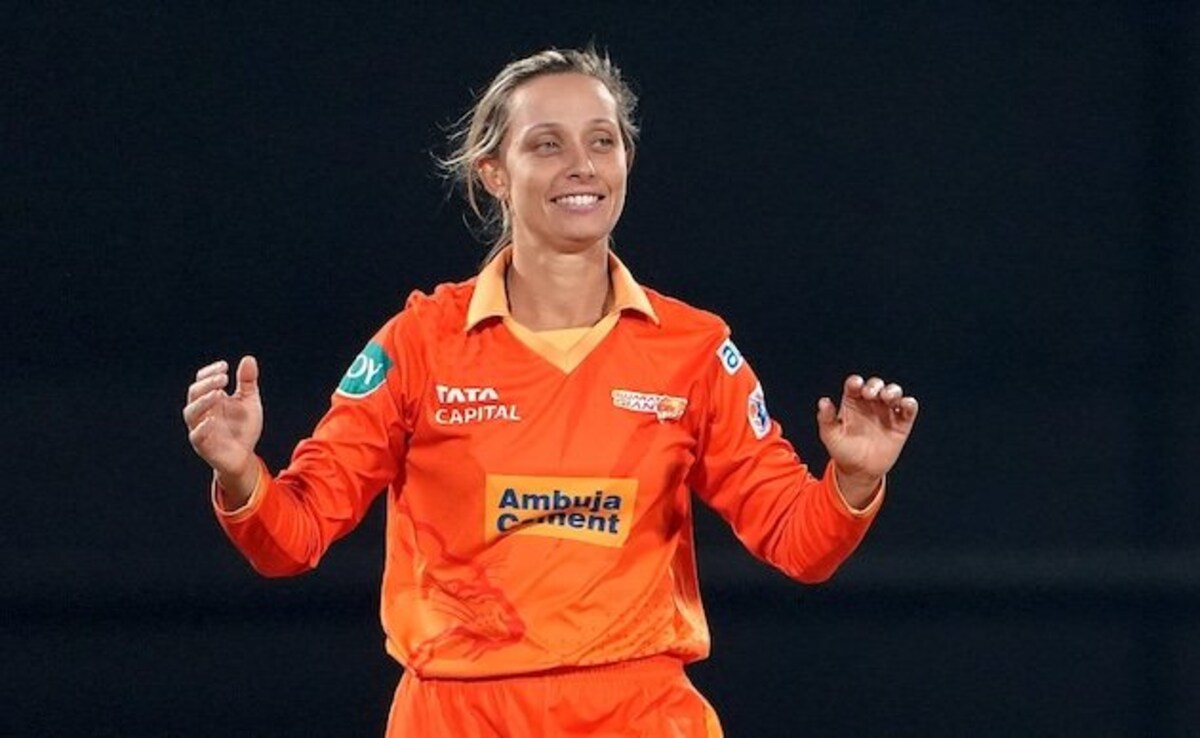 WPL 2026: Gujarat Giants Retain Ashleigh Gardner, Beth Mooney; Release Harleen Deol