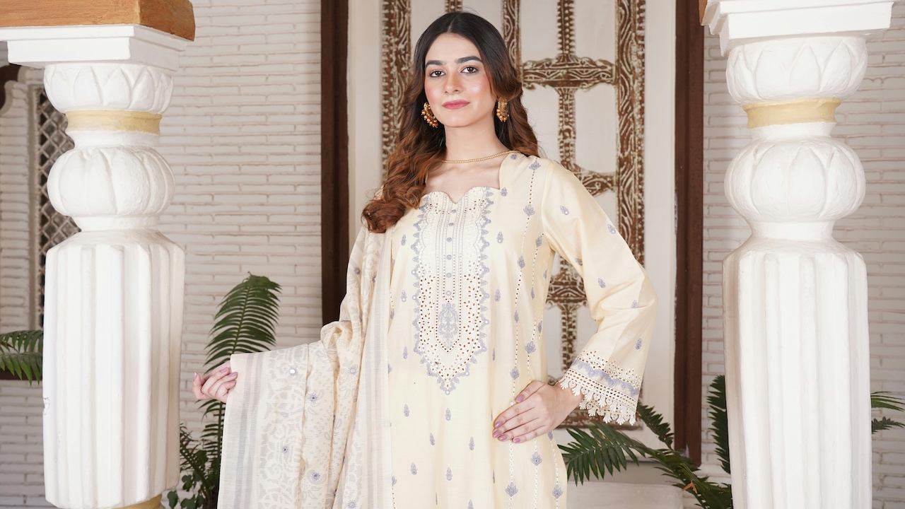 How To Fix An Anarkali Kurta That Looks Bulky Without Alterations