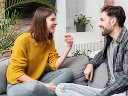 What Is The Viral Bird Theory, A New Relationship Test That Is Taking Over The Dating World