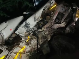 Rajasthan: NH-68 पर भेड़-बकरियों से भरे ट्रक और बोलेरो में भीषण भिड़ंत, गाड़ी के उड़े परखच्चे, 1 की मौत