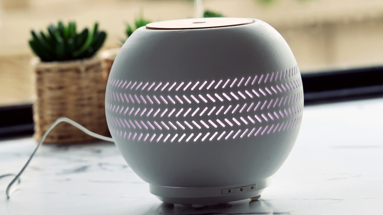 Tiny Room, Big Impact: How To Choose The Right Air Purifier For Compact Homes