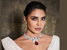 Why Priyanka Chopra Never Sprays Perfume After Wearing Jewellery And You Shouldn't Either