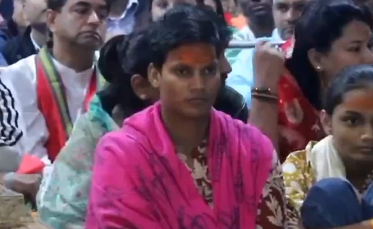 Deepti Sharma Visits Shree Mahakaleshwar Temple To Seek Blessings After World Cup Win