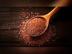 रोज सुबह खाली पेट खा लीजिए 1 चम्मच अलसी के बीज फिर देखो कमाल, फायदे जानकर आज से ही खाने लगेंगे आप