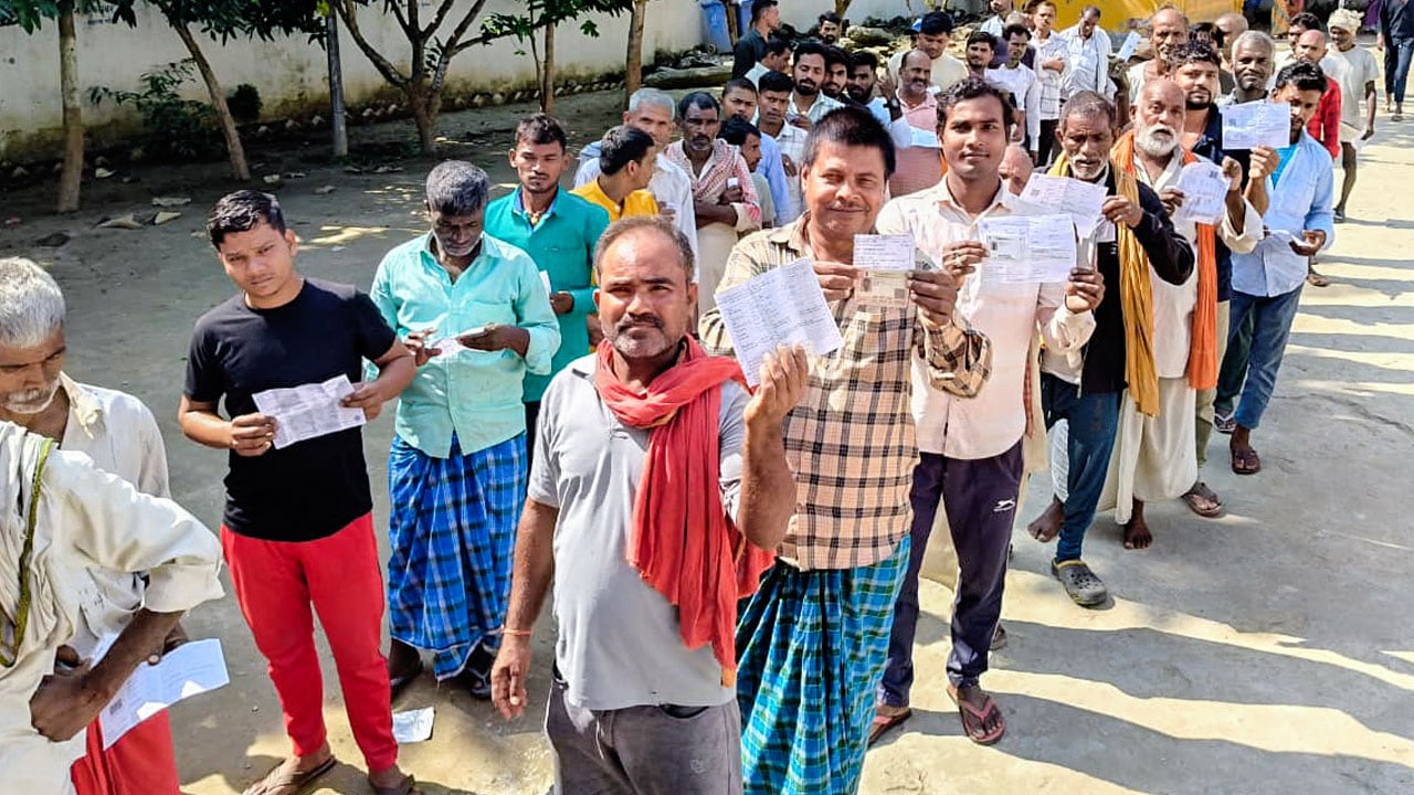 Bihar Records 42% Voter Turnout Till 1 PM In Phase 1