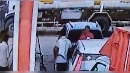 डीग में सीएनजी पंप पर हंगामा, मारा थप्पड़; घटना CCTV में कैद