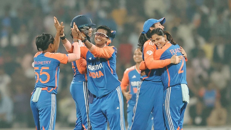 WPL Auctions : यंदाच्या डब्ल्यूपीएलची सर्वात महागडी खेळाडू कोण? स्मृती मंधानाचा रेकॉर्ड थोडक्यात वाचला!