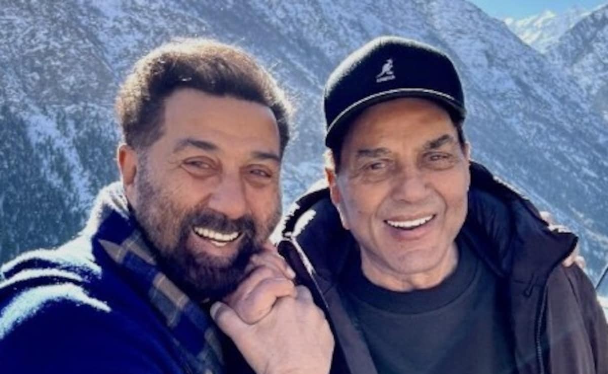 धर्मेंद्र के निधन के बाद आया सनी देओल और बॉबी देओल का रिएक्शन, पुरानी फोटो देख खुद को नहीं रोक पाए दोनों भाई
