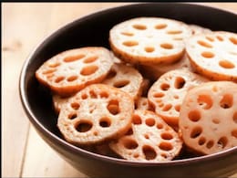 From Millionaire To Lotus Farmer: Chinese Woman Repays $700,000 Debt Through Hard Work