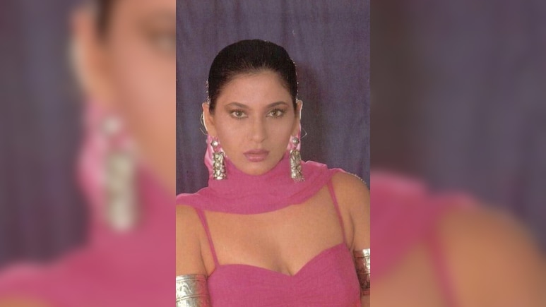 अर्चना पूरन सिंह के यंग दिनों की 6 तस्वीरें, तीसरी फोटो देख लोग बोले- ये तो फोन में करेंगे सेव