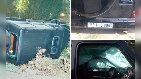 1 Killed After Speeding Mercedes Rams 3 Near South Delhi Mall