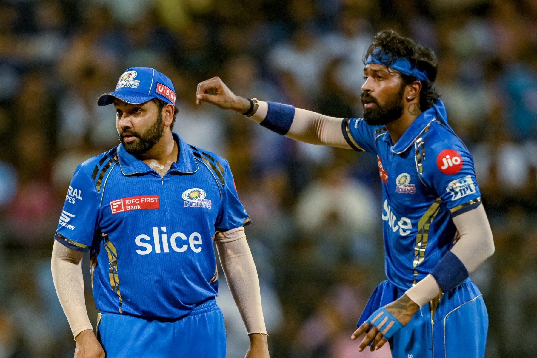 Ex-India Star Hits Back At Ashwin, Namedrops Rohit In Big Warning To MI