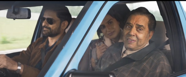 Presenting Dharmendra Narrating His Own Verse In Swansong <i>Ikkis</i>. Watch