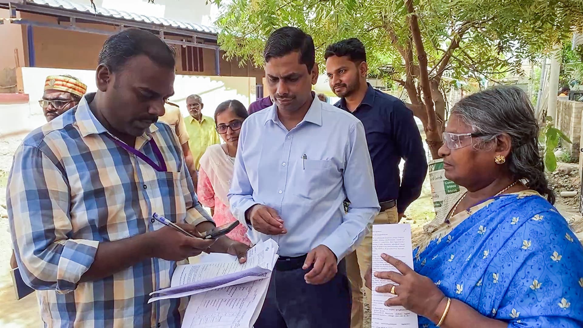 Amid DMK Opposition, Voter List Revision Begins in Tamil Nadu