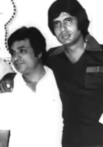 काबुल में जन्मा बॉलीवुड का ये सुपरस्टार, कमाठीपुरा में पला बढ़ा, दिलीप कुमार, बिग बी,गोविंदा के साथ की फिल्में