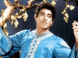 राज कुमार के उस प्यार की 9 तस्वीरें, जिसे पति ने किया परेशान तो प्रेमी ने दिया धोखा, 38 की उम्र में गई जान राज कुमार के उस प्यार की 9 तस्वीरें, जिसे पति ने किया परेशान तो प्रेमी ने दिया धोखा, 38 की उम्र में गई जान