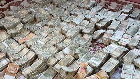 मदरसे में था नकली नोटों का 'खजाना', इमाम निकला सरगना, लाखों की गड्डियां देख MP पुलिस रह गई सन्न