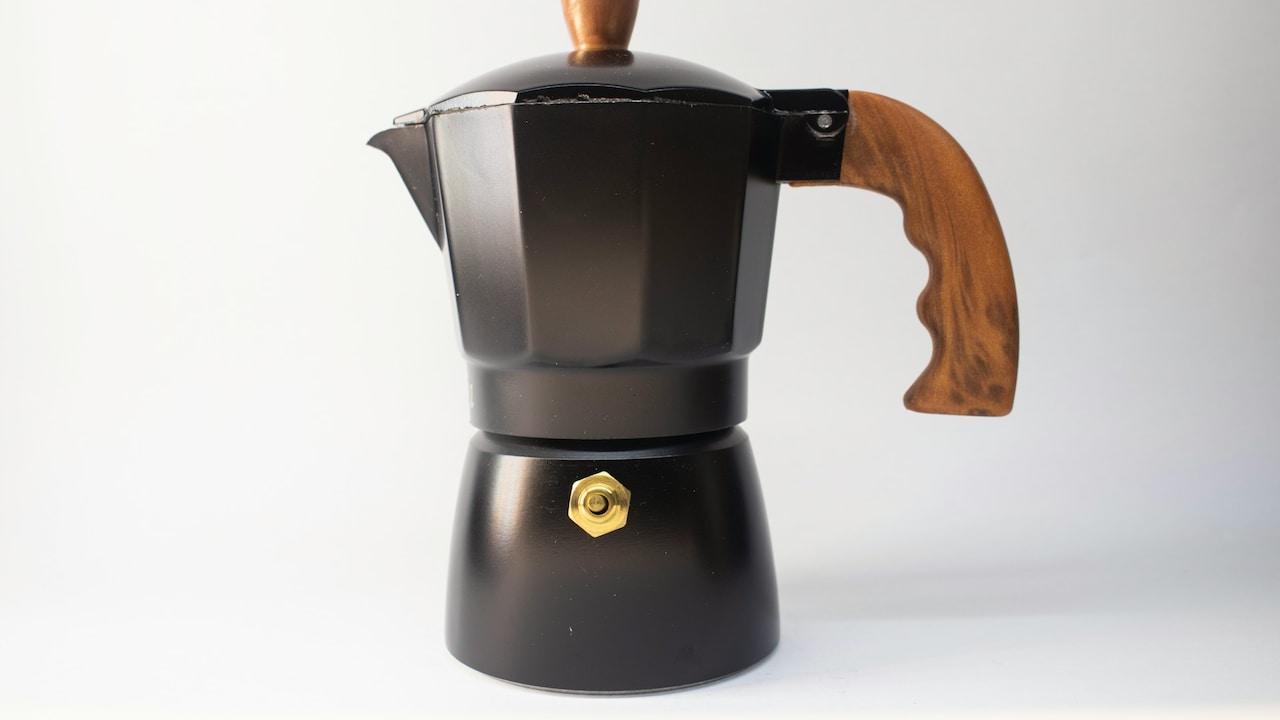 Brew coffee of your dreams with these affordable coffee makers from Flipkart Black Friday Sale