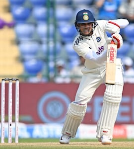 India vs South Africa LIVE Updates, 1st Test Day 2: Huge Injury Scare As Captain Shubman Gill Leaves Field After Just 3 Balls