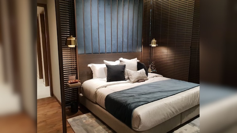 "I'm Basically Homeless": Tourists Kicked Out Mid-Stay After Marriott Hotels' Partner Files For Bankruptcy