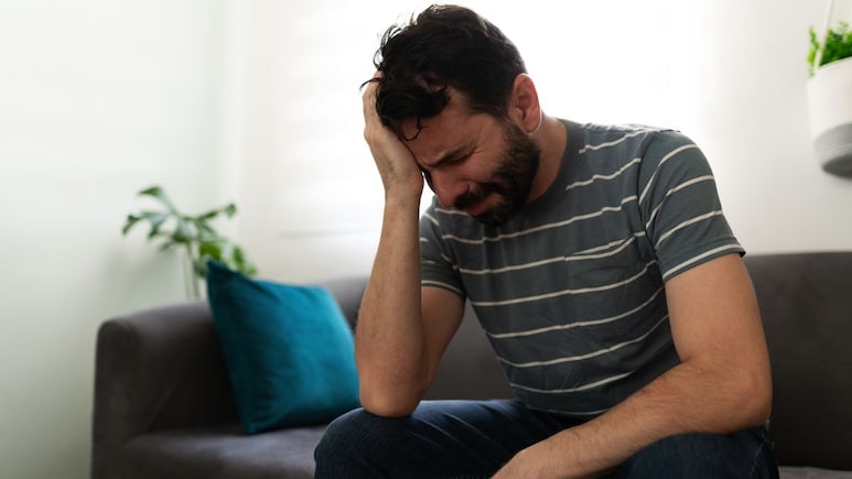 Pune News: पतीला उपाशी ठेवले, पाया पडायला लावत पराकोटीचा छळ; बायको आणि सासूला तुरुंगवासाची शिक्षा