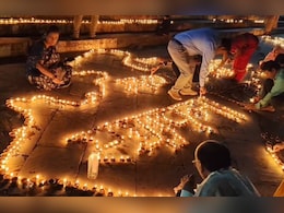 Dev Uthani Ekadashi 2025: मध्यप्रदेश में जगमग हुई आस्था की ज्योति, मंदिरों और घाटों पर उमड़ा भक्तों का सैलाब