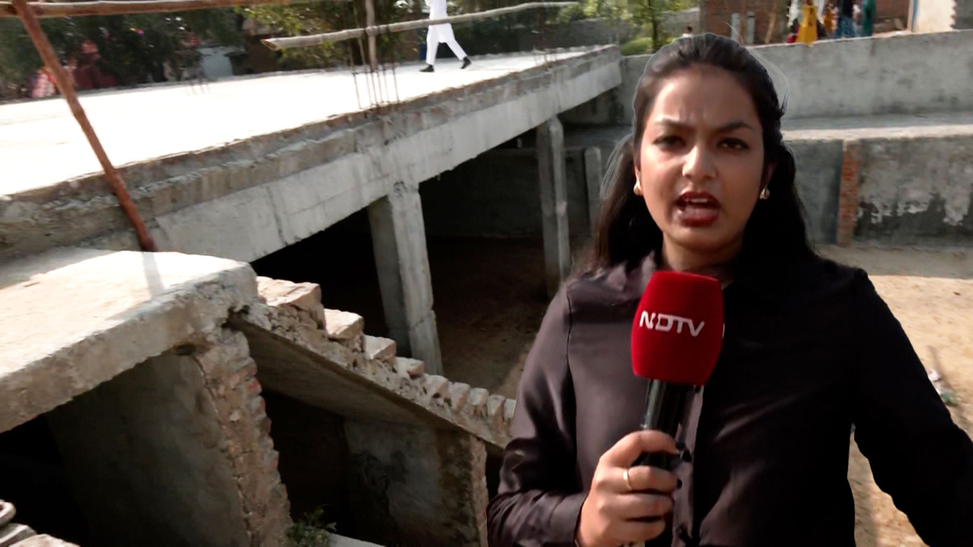 Red Fort Blast Probe: Mosque Construction Linked To Hawala, Says NIA