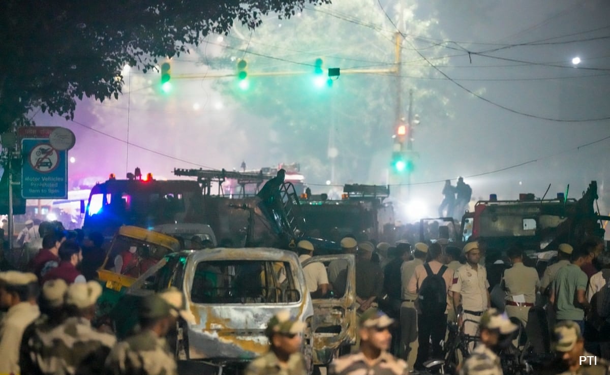 Delhi Red Fort Blast: 2 Kg Ammonium Nitrate Used In Explosion, Umar Nabi Expert In Making Bombs: Sources