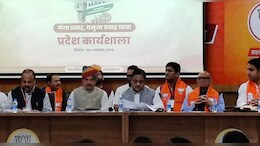 "जैसे पायलट से अपने व&zwj;िधायक बचाते थे गहलोत, अब उसी तरह ब&zwj;िहार में 6  MLA को बचाएं", राधा मोहन की नसीहत