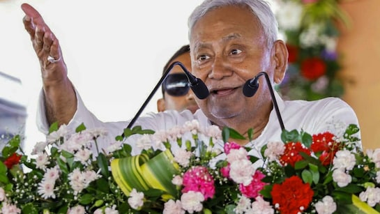 बहादुरगंज सीट पर जदयू के मदन सहनी ने आरजेडी के भोला यादव को 12,011 वोटों से हराया