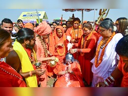 प्रयागराज में बना नया सनातनी किन्नर अखाड़ा, टीना मां बनीं आचार्य महामंडलेश्वर