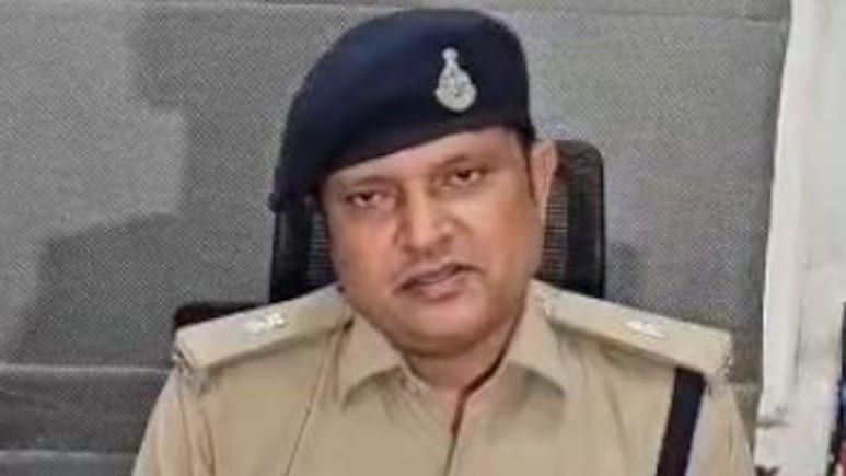 इंदौर में प्रतिबंध! सोशल मीडिया का दुरुपयोग पड़ेगा भारी; बगैर अनुमति प्रदर्शन, जुलूस पर भी रोक