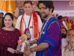 भक्तों का इंतेजार खत्म... धीरेंद्र शास्त्री के सनातन हिंदू पदयात्रा में पहुंची जया किशोरी, दी बधाईं