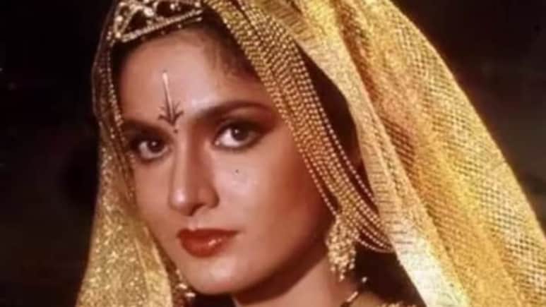 90 च्या दशकातील 'ऐश्वर्या', 31 वर्षानंतर 'हा' फोटो झाला व्हायरल! लोक म्हणाले, "आजही राजकुमारीच.."